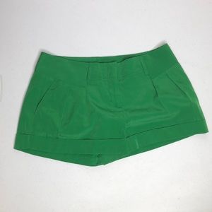 Express cuffed shorts